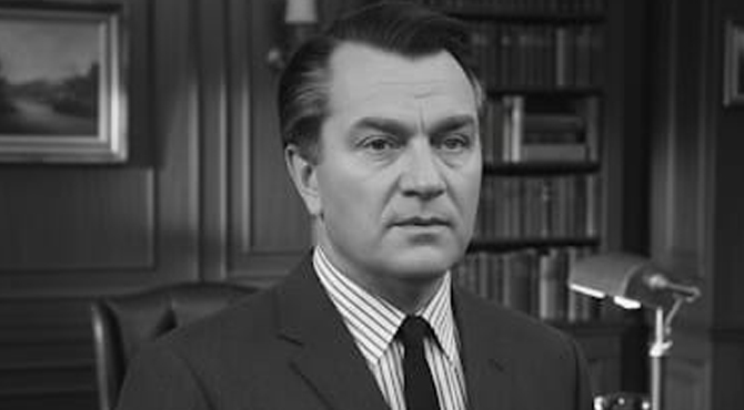 Robert Mandan: Six Decades of Stage Authority and Screen Sophistication