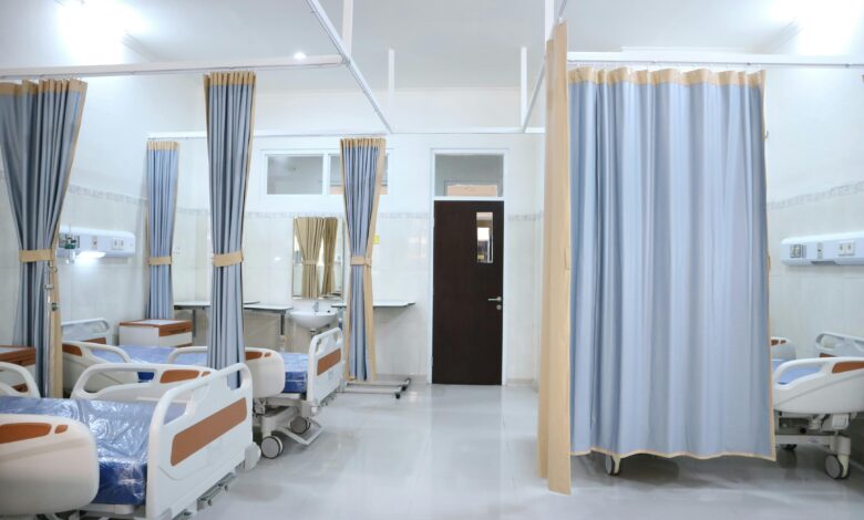 13 People Whose Misfortunes Could Fill a Best-Selling Horror