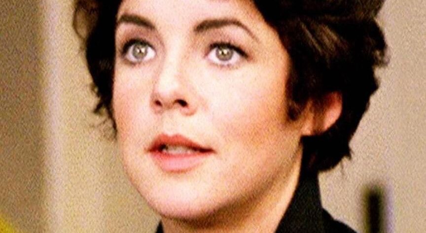 She Disappeared for Two Decades… Now the Former Grease Rebel Is Turning Heads Again. What Does She Look Like Now ?