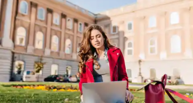 I Sold My Car and Picked up Night Shifts to Pay for My Daughter’s Tuition – The Call from the Dean’s Office Days Before Her Graduation Left Me Speechless