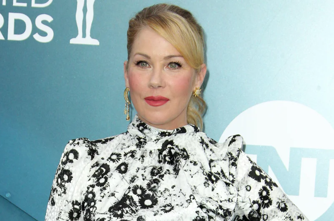 Seriously ill Friends star Christina Applegate remains bedridden.