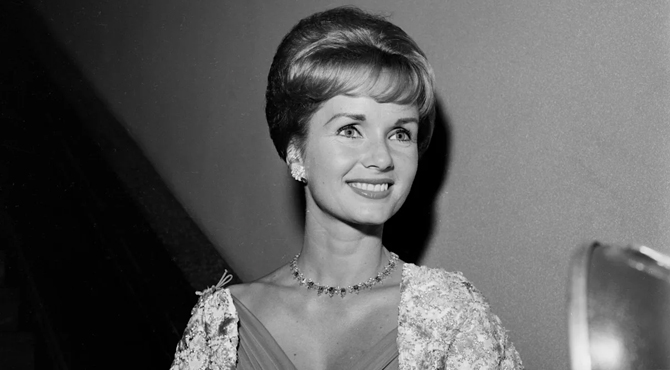 Remembering Debbie Reynolds: Hollywood’s Timeless Treasure