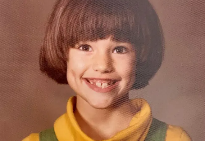 Not Hollywood Hairstyle: You’ll Be Surprised to Find Out Who’s in This Childhood Photo