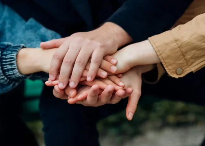 Five Young Siblings Were About to Be Separated Until One Single Dad Asked to Adopt Them All