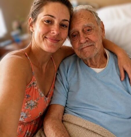 I Volunteered to Care for a Lonely, Terminally Ill Man for Two Years – But What I Found Hidden Under His Mattress After His Funeral Made Me Drop to My Knees in Tears