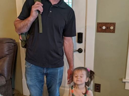 OUR DAUGHTER WAITS BY THE DOOR FOR HER DAD EVERY DAY—AND TODAY SHE NEARLY BROKE ME