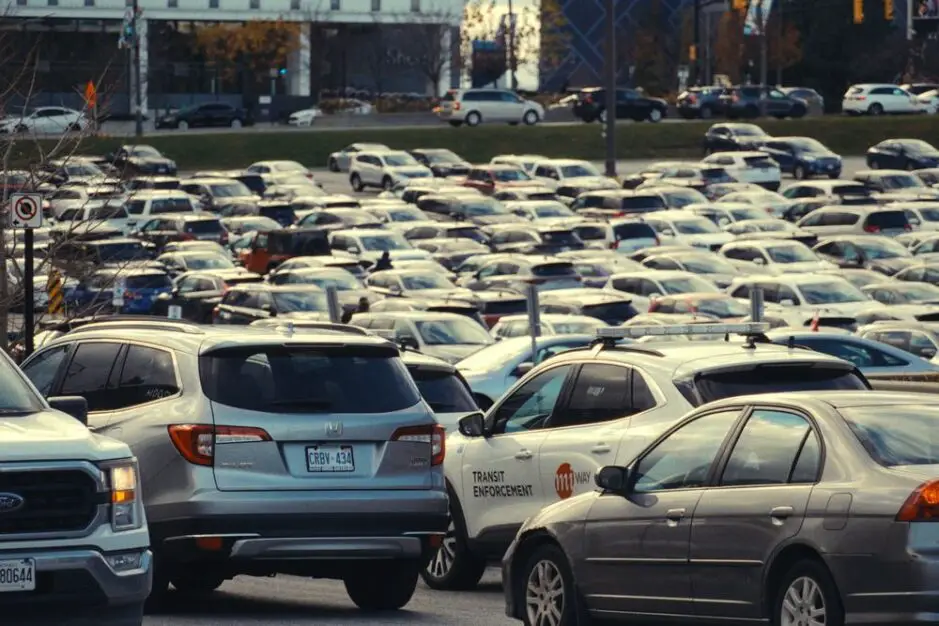 My Neighbor Parked In My Driveway For Six Months Until 30 Cars Blocked Hers