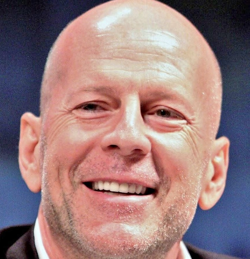 The real story behind Bruce Willis’s transfer to a care facility and Emma Heming’s emotional farewell.