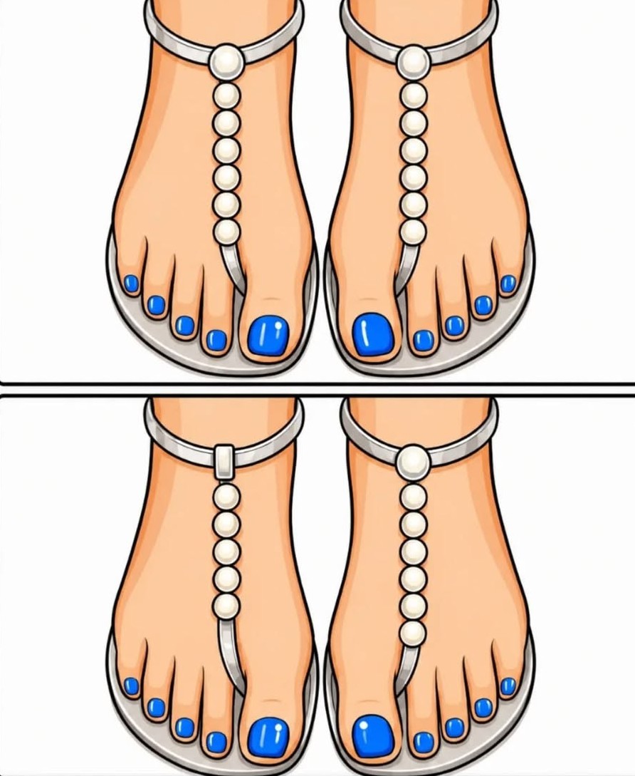 Find 3 Differences: The Pearl Sandal Challenge
