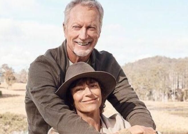 Famous Hollywood Couple Spotted Together in a Rare Photo!: Can You Recognize Them?