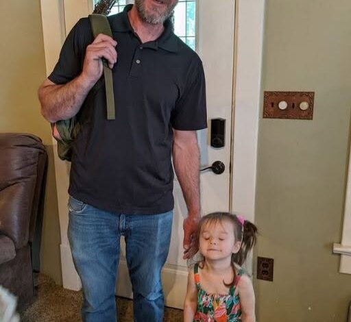 OUR DAUGHTER WAITS BY THE DOOR FOR HER DAD EVERY DAY—AND TODAY SHE NEARLY BROKE ME