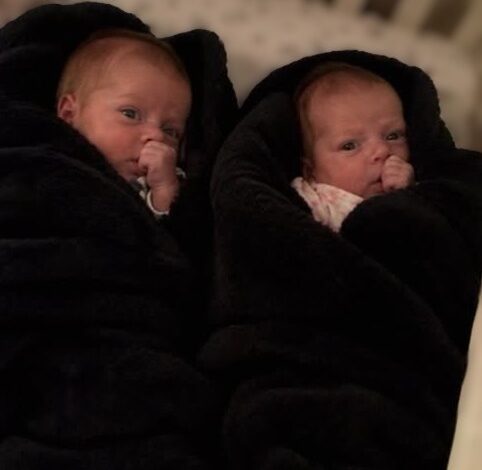 Woman Gave Birth to Twins – The Next Morning, Two Black Baby Blankets Arrived, and Her 82-Year-Old Grandmother Burst Into Tears