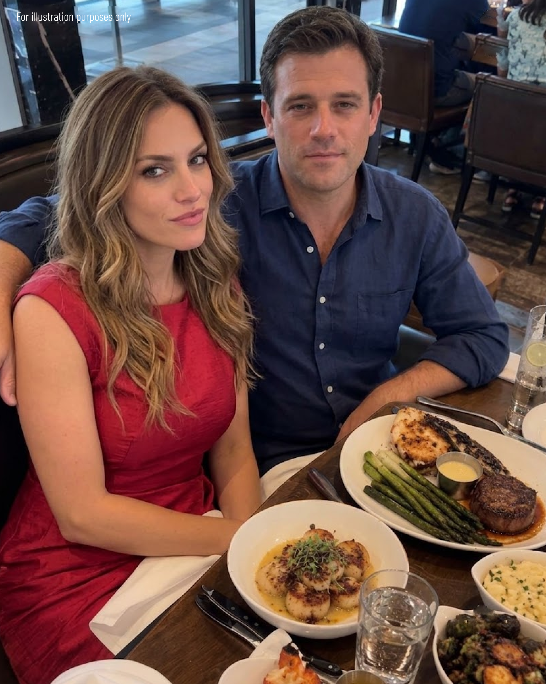 A Couple Left Without Paying Their $400 Dinner Bill, and I Had to Cover It – The Next Morning, My Manager Called Me Back after Finding Something Behind Their Booth