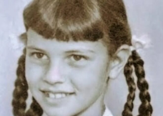 A Young Girl Who Would Become a Hollywood Icon: Rare Childhood Photo Revealed