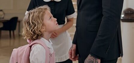 “You lied to my mom!” The little girl’s accusation rang through the grand reception hall, bringing the entire room to a sudden silence.